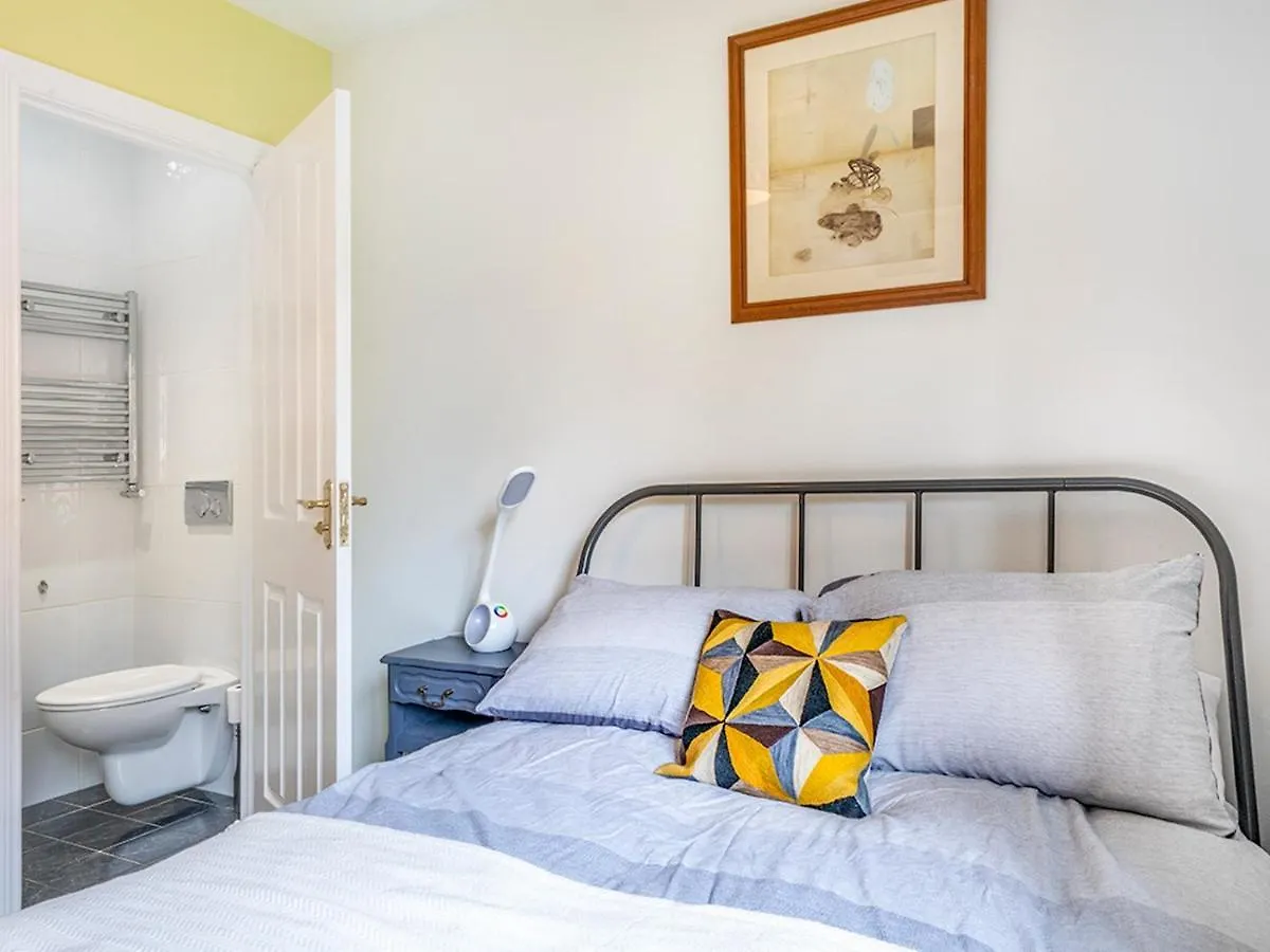 Pass The Keys Stunning 3 Bedroom Apt Leafy South Belfast With Lots Nearby